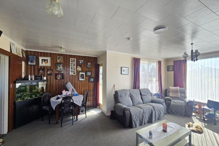 Photo of property in 165 Balmoral Drive, Tokoroa, 3420