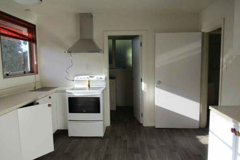 Photo of property in 12 Hooker Avenue, Bryndwr, Christchurch, 8053