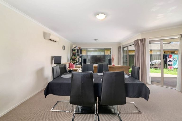 Photo of property in 52/64 Kawaha Point Road, Kawaha Point, Rotorua, 3010