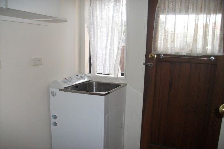 Photo of property in 106b Richmond Street, Petone, Lower Hutt, 5012