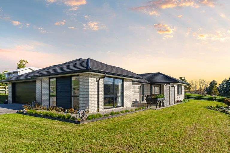 Photo of property in 23 Calla Street, Maungaturoto, 0520