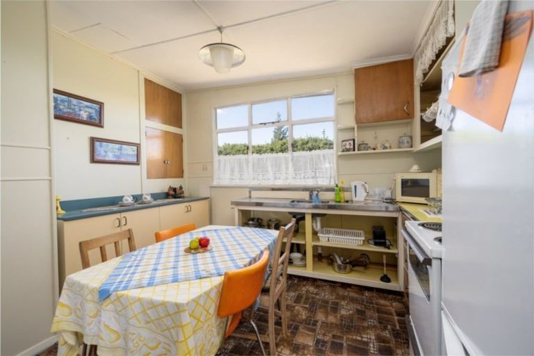 Photo of property in 22 Caulfeild Street, Ranfurly, 9332