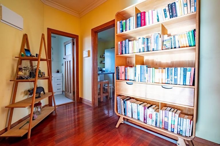 Photo of property in 96a Arawhata Road, Paraparaumu, 5032