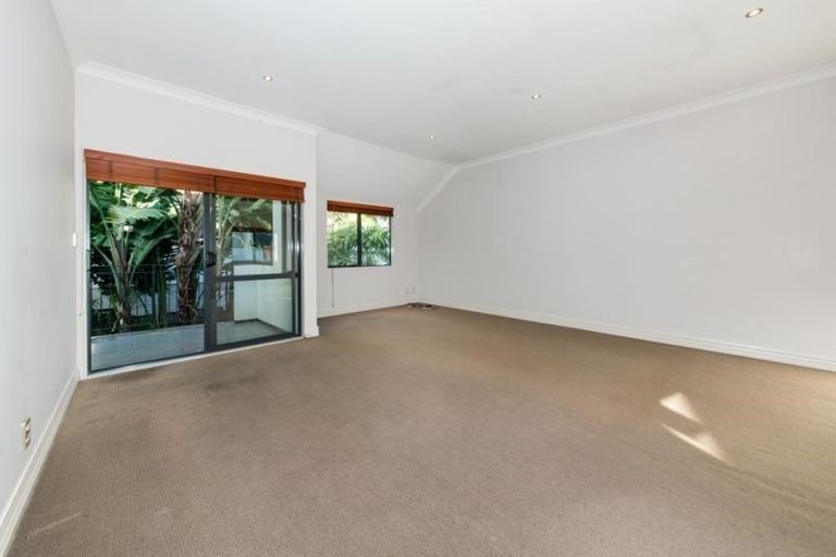 Photo of property in 13 St Johns Road, Saint Johns, Auckland, 1072