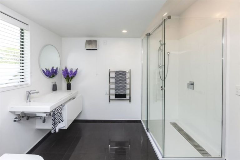 Photo of property in 1/46 Heberden Avenue, Sumner, Christchurch, 8081