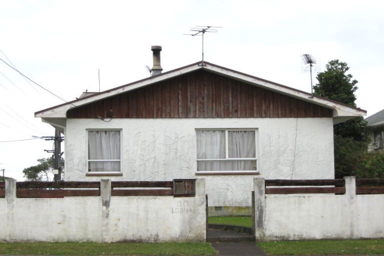 Photo of property in 86 Lorna Street, Lynmouth, New Plymouth, 4310