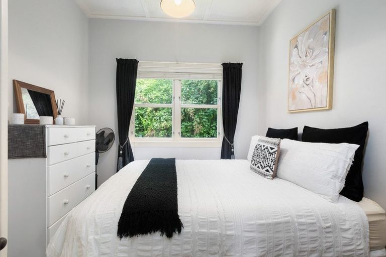 Photo of property in 200 Saint Patricks Row, Thames, 3500