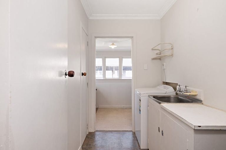 Photo of property in 12a Tui Street, Mount Maunganui, 3116