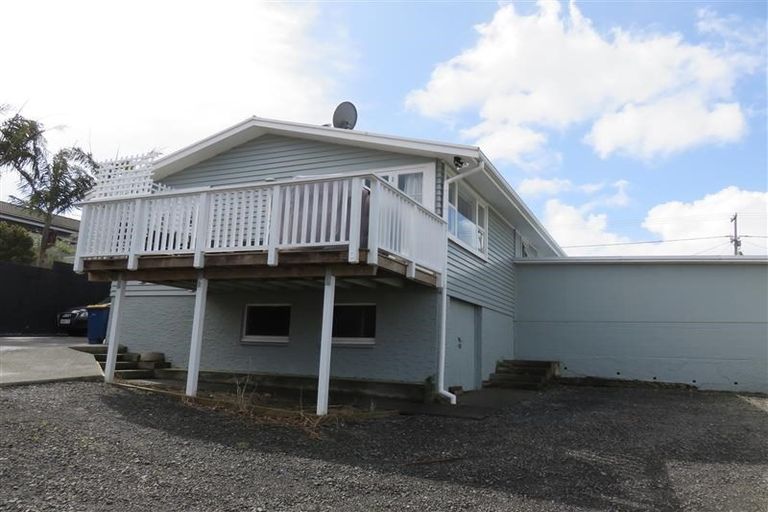 Photo of property in 1/46 Gulf View Road, Murrays Bay, Auckland, 0630