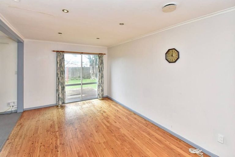 Photo of property in 81 Friedlanders Road, Manurewa, Auckland, 2102