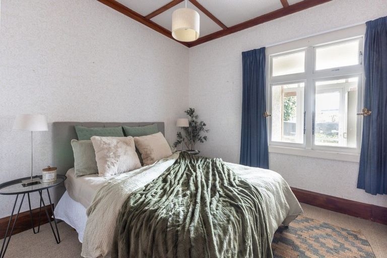 Photo of property in 163 Georges Drive, Napier South, Napier, 4110