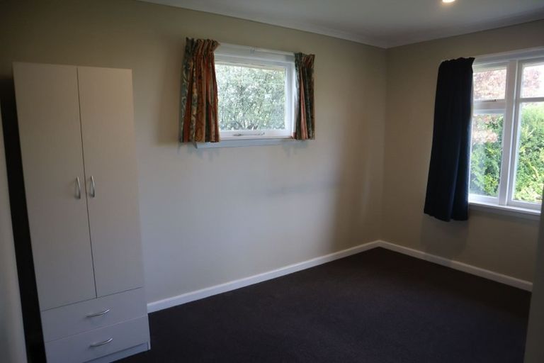 Photo of property in 2 Owens Terrace, Upper Riccarton, Christchurch, 8041