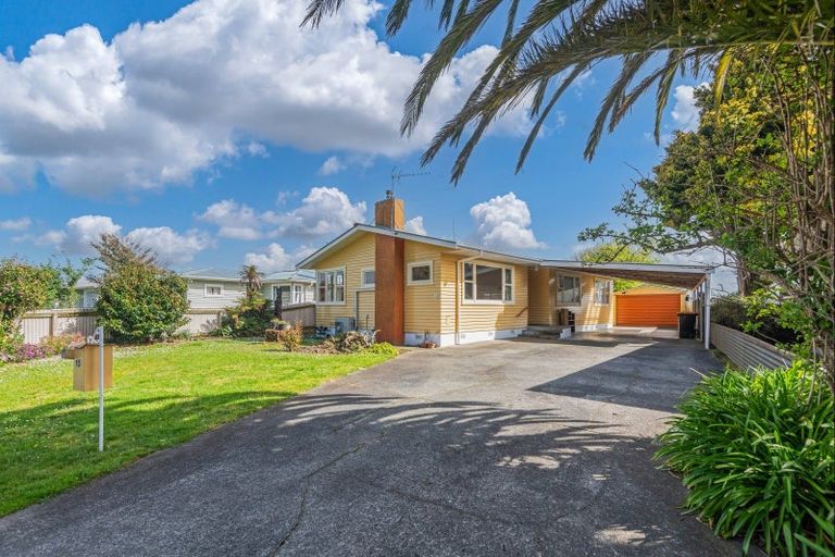 Photo of property in 15 Sefton Avenue, Highbury, Palmerston North, 4412