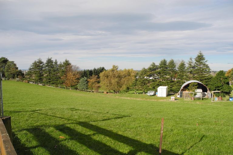 Photo of property in 151 Garlands Road, Waimate, 7979