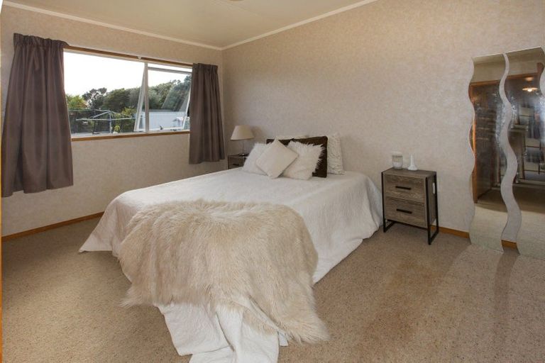 Photo of property in 33 Mckay Crescent, Dargaville, 0310