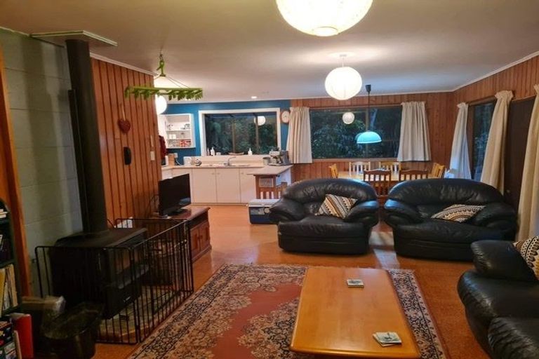 Photo of property in 2181 Lake Brunner Road, Inchbonnie, Kumara, 7875
