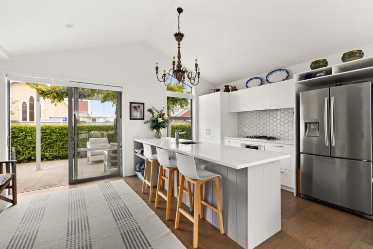 Photo of property in 53 Waghorne Street, Ahuriri, Napier, 4110