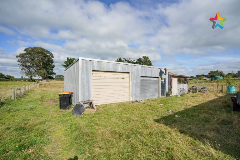 Photo of property in 72 Kirkoswald Street, Wallacetown, 9816