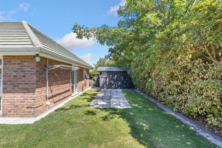 Photo of property in 15 Apsley Drive, Russley, Christchurch, 8042