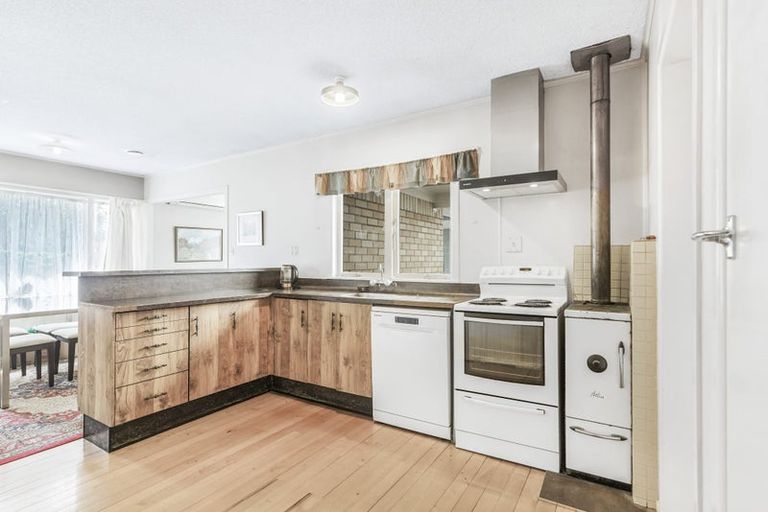 Photo of property in 18 Beech Crescent, Hillcrest, Hamilton, 3216