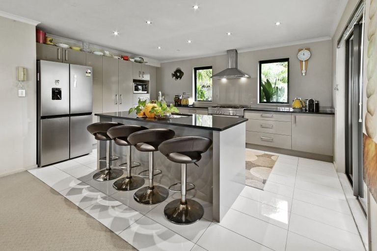 Photo of property in 1 Toscana Drive, Karaka, Papakura, 2113