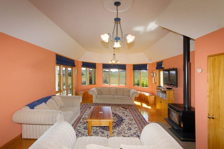 Photo of property in 814 Ruatangata Road, Whangaehu, Whanganui, 4581