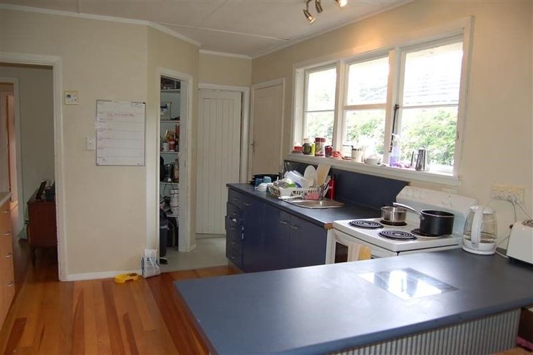 Photo of property in 37 Fraser Crescent, Elderslea, Upper Hutt, 5018