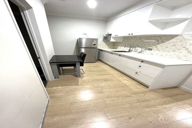 Photo of property in 73 Rosewell Crescent, Flat Bush, Auckland, 2019