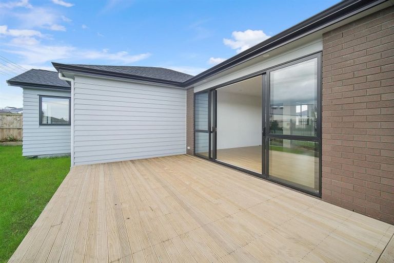 Photo of property in 52 Perkins Street, Papakura, 2110