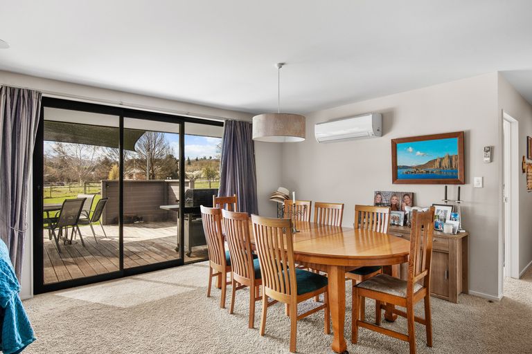 Photo of property in 22 Young Lane, Clyde, Alexandra, 9391