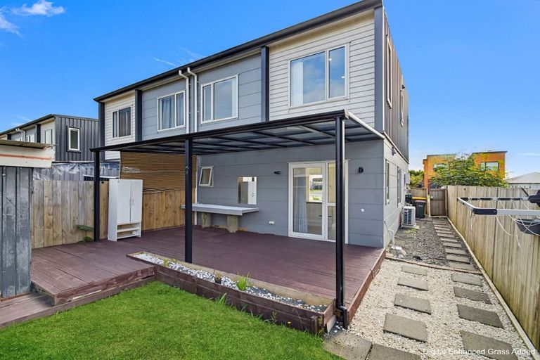 Photo of property in 5b Poruru Close, Papakura, 2110