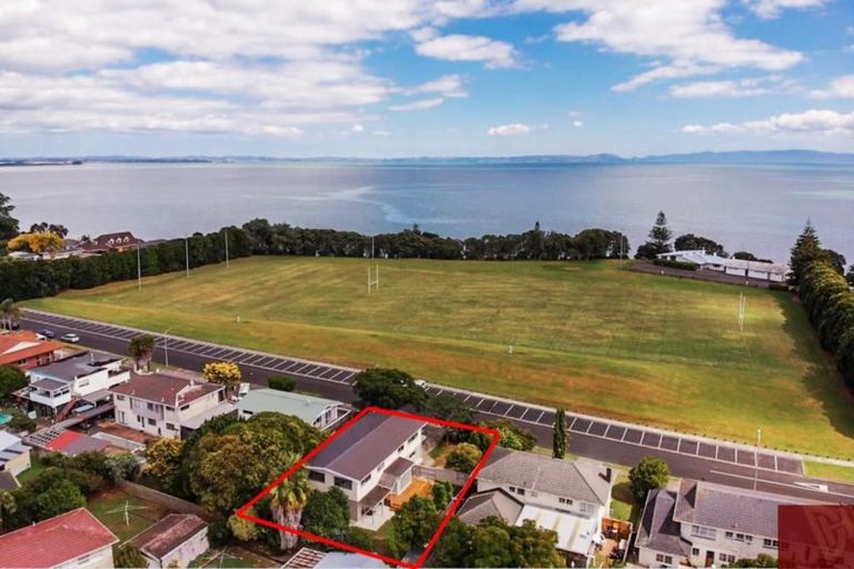 Photo of property in 31 Domain Road, Weymouth, Auckland, 2103
