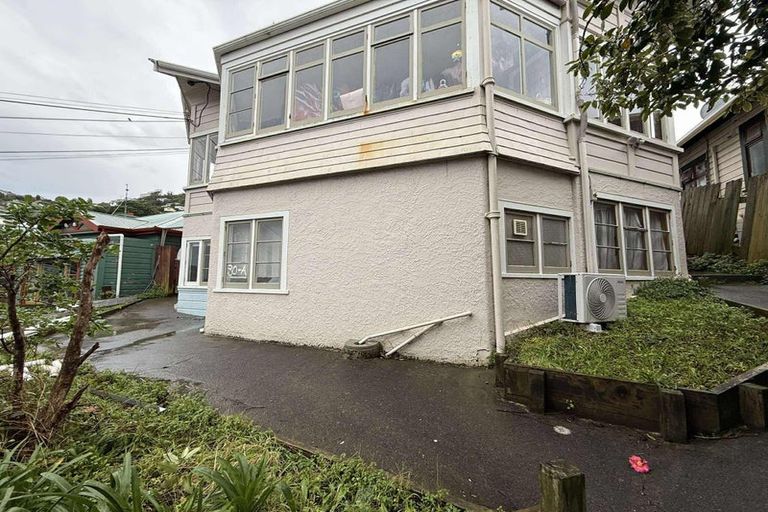 Photo of property in 30 Childers Terrace, Kilbirnie, Wellington, 6022