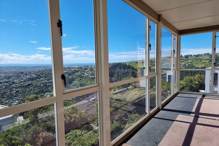 Photo of property in 5 Harry Ell Drive, Cashmere, Christchurch, 8022