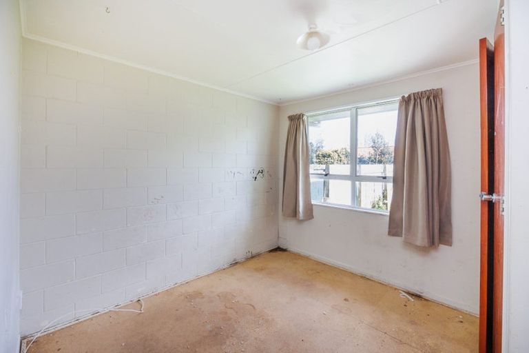 Photo of property in 18 Amberley Avenue, Westbrook, Palmerston North, 4412