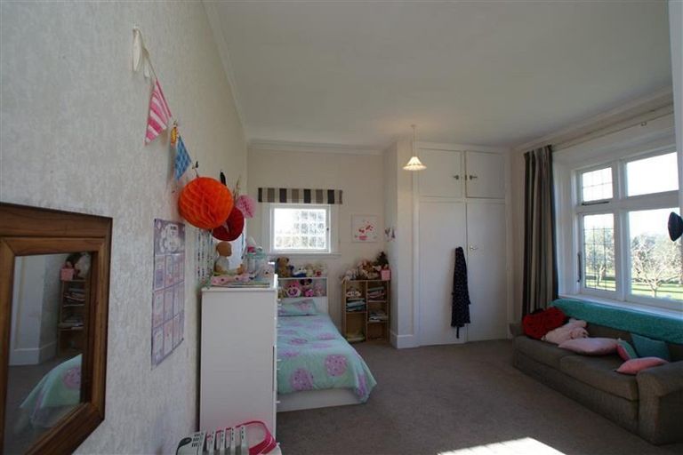 Photo of property in 71 Alma Street North, Renwick, 7204