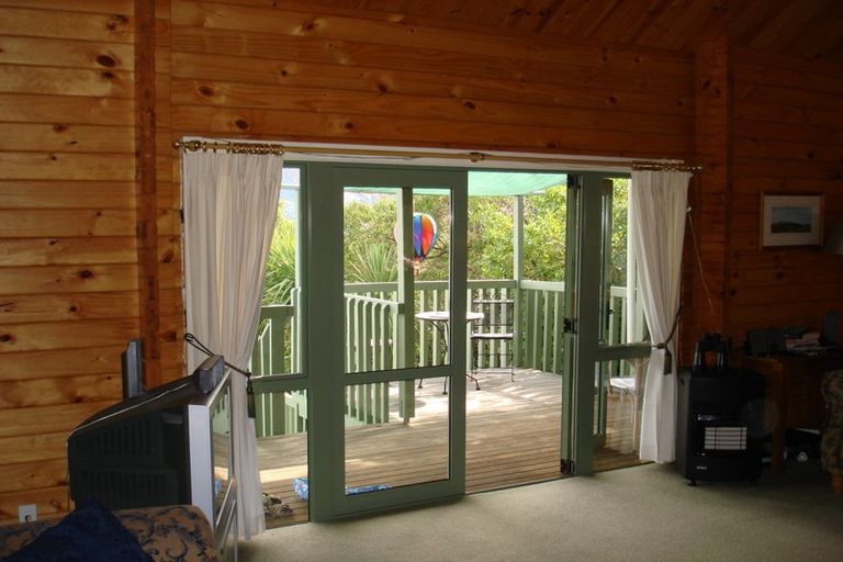 Photo of property in 288 Marine Drive, Charteris Bay, Governors Bay, 8971