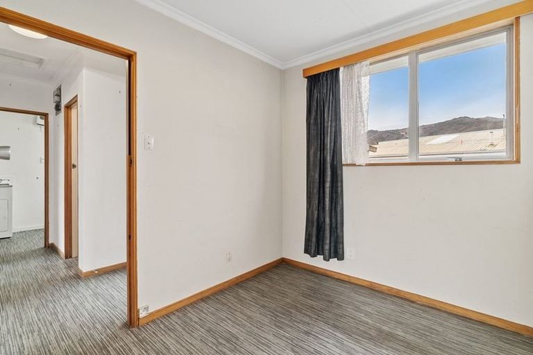 Photo of property in 58b Molyneux Avenue, Cromwell, 9310