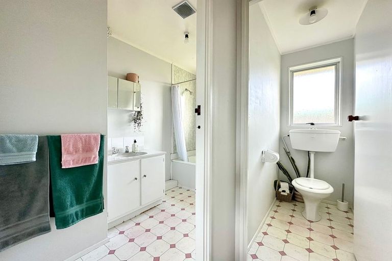 Photo of property in 14a Millar Place, Nawton, Hamilton, 3200