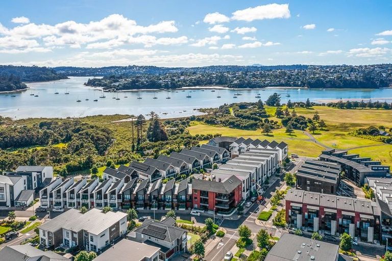 Photo of property in 3/85 Bomb Point Drive, Hobsonville, Auckland, 0616
