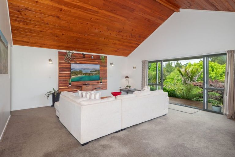 Photo of property in 68 Wiroa Road, Kerikeri, 0293