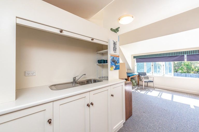 Photo of property in 32 Brassey Road, Saint Johns Hill, Whanganui, 4500