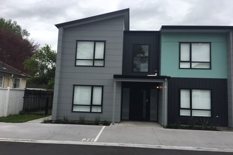 Photo of property in 12 Emmadale Lane, Hamilton East, Hamilton, 3216