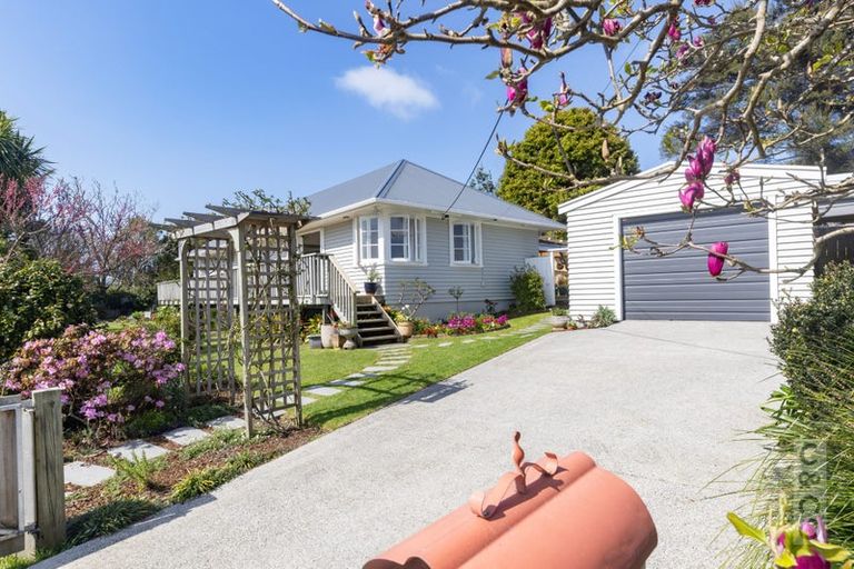 Photo of property in 26 Albert Street, Riverhead, 0820