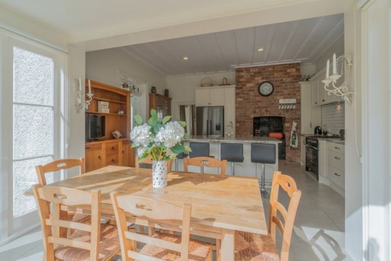 Photo of property in 35 Grey Street, Feilding, 4702