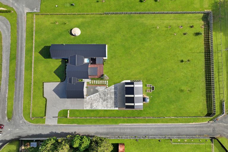 Photo of property in 2/1131 Mcclure Street, Pirongia, Te Awamutu, 3802