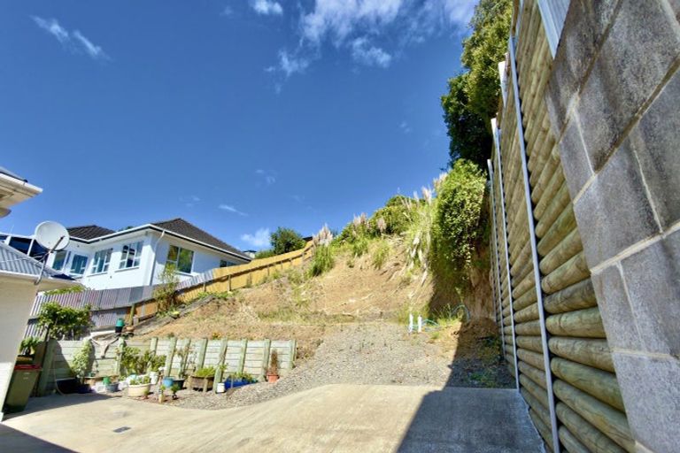 Photo of property in 12b Lawry Street, Moturoa, New Plymouth, 4310