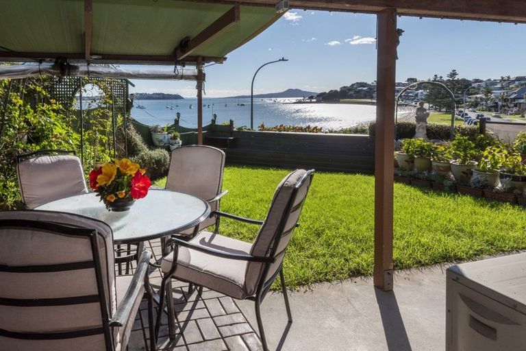 Photo of property in 7 Te Akau Crescent, Bucklands Beach, Auckland, 2012