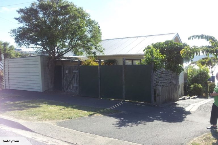 Photo of property in 11 Wharfdale Street, Macandrew Bay, Dunedin, 9014