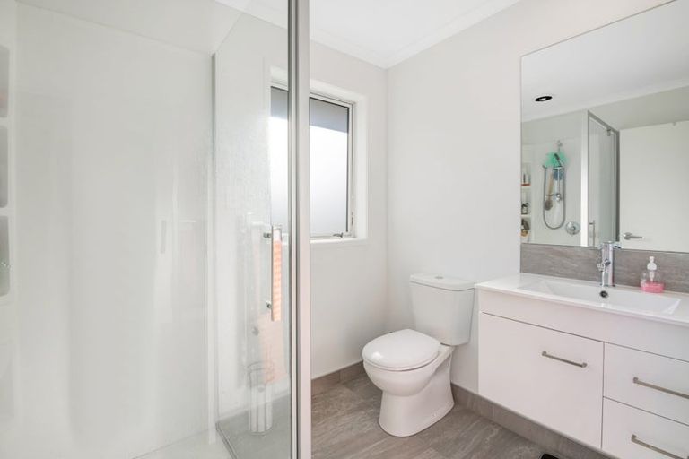 Photo of property in 13 Downer Access Road, Kaukapakapa, 0873